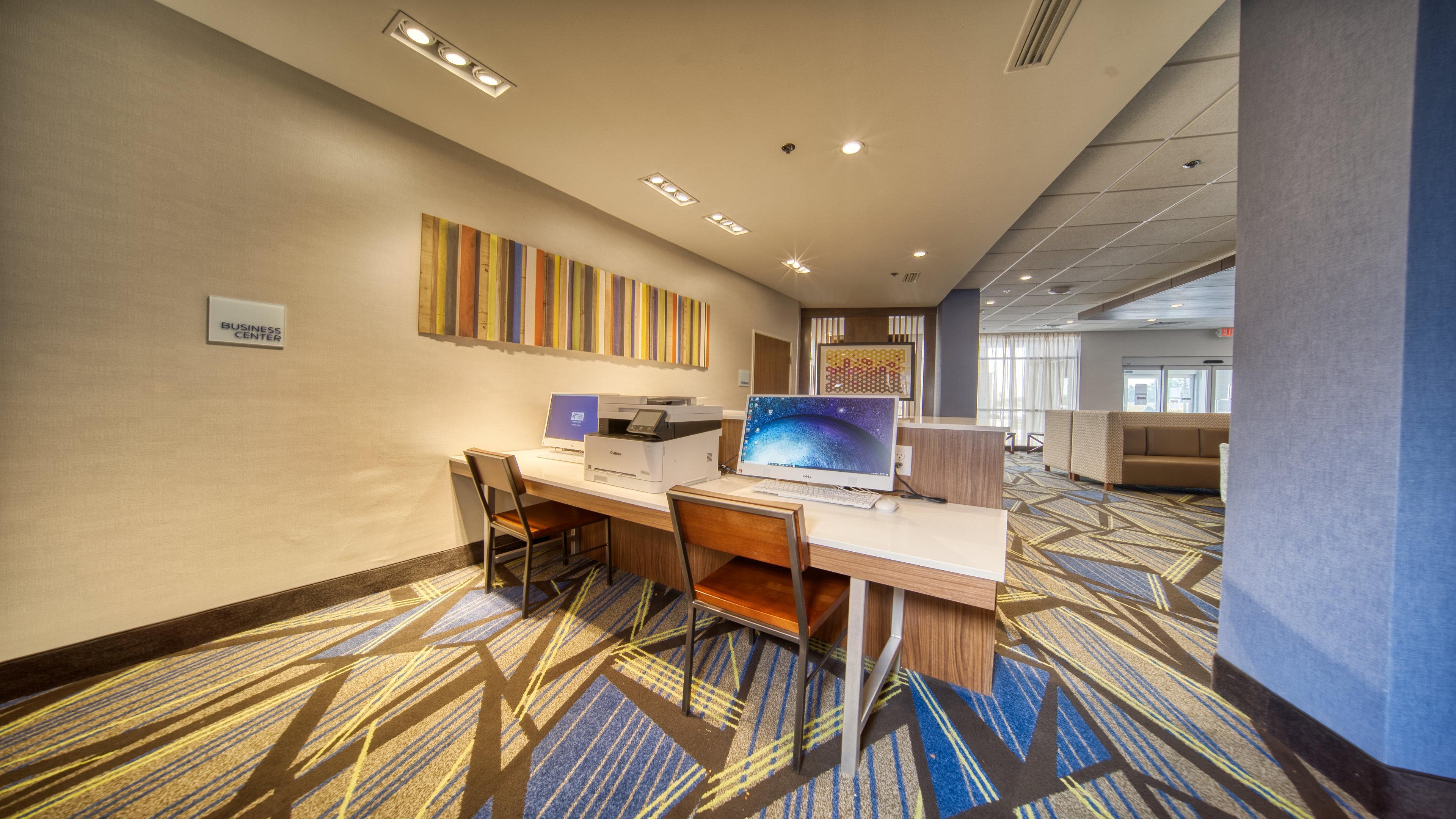 Holiday Inn Express & Suites - Kokomo South By Ihg Exterior photo